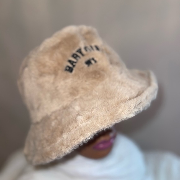 Winter Super Cute Fuzzy Fluffy Faux Fur Bucket Hat With Lining - Picture 3 of 8